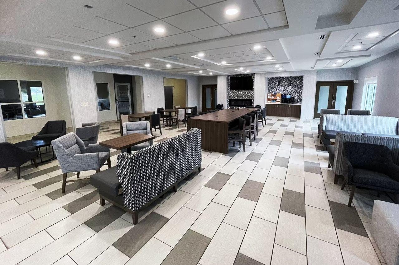 La Quinta Inn & Suites By Wyndham Ankeny Ia - Des Moines Ia Bagian luar foto